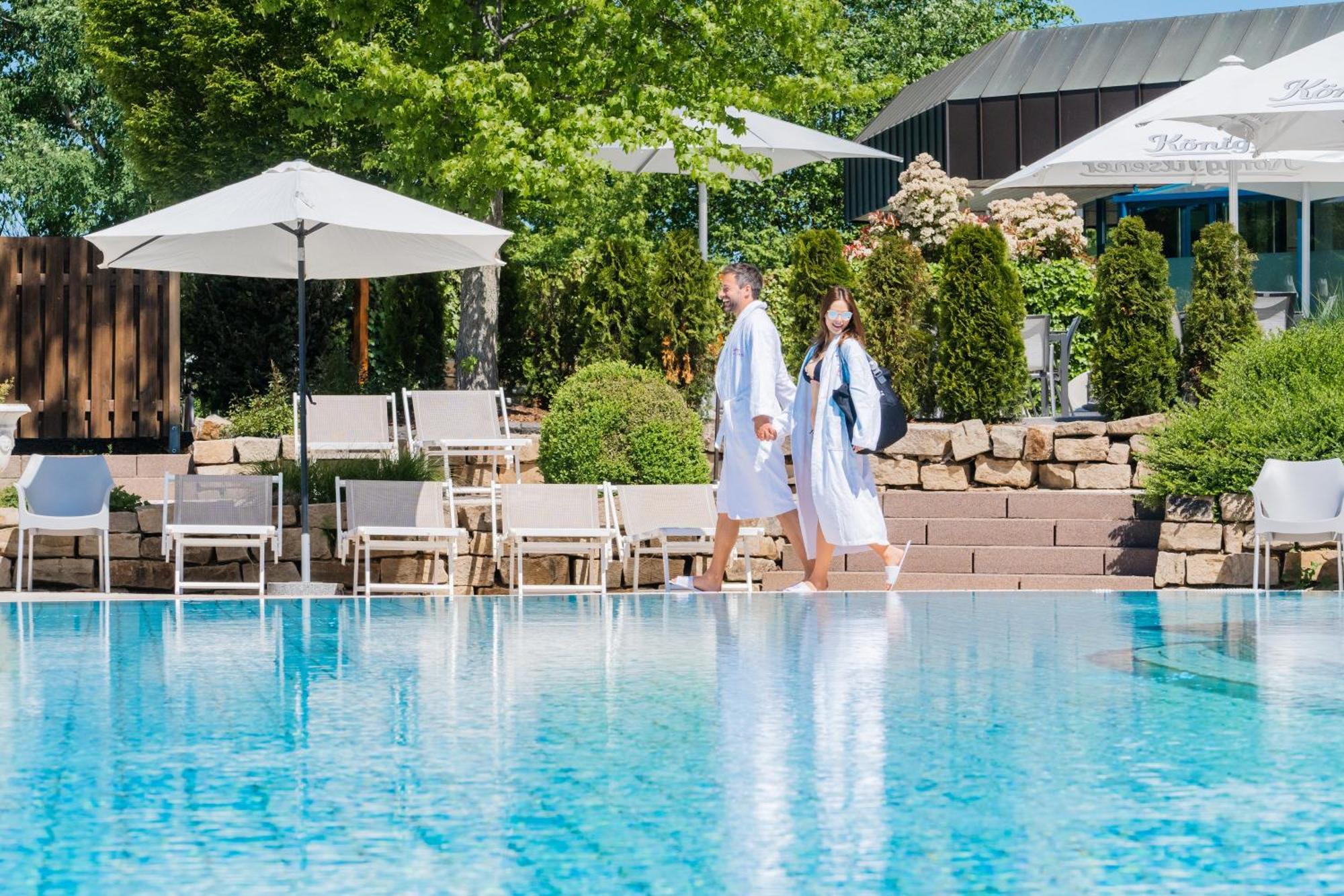 Vital Hotel Rhein Main Therme Wellness Resort & Spa Хофхайм-ам-Таунус Экстерьер фото