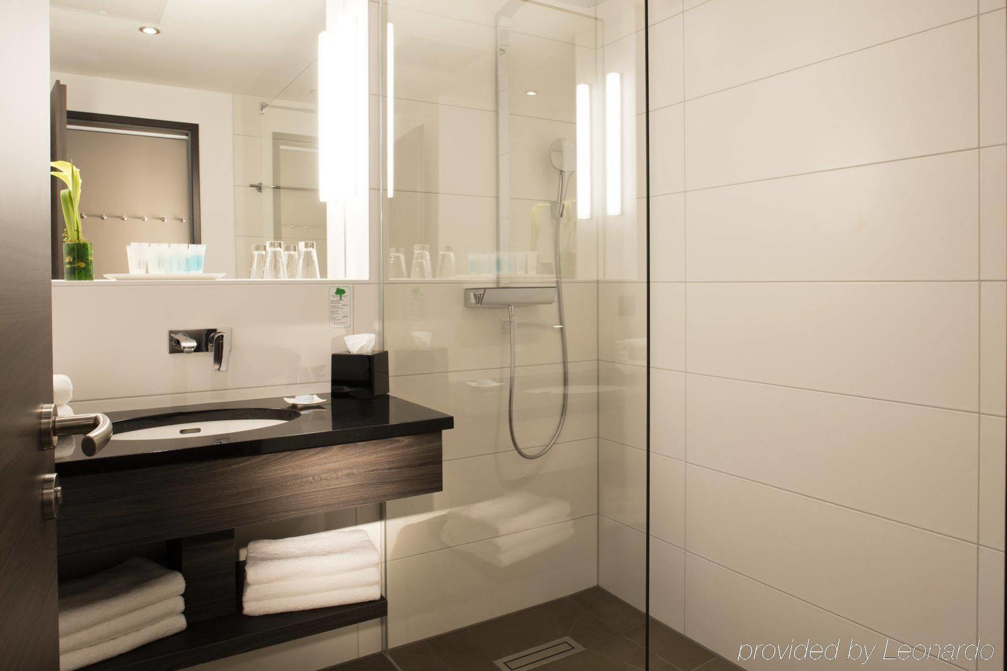 Vital Hotel Rhein Main Therme Wellness Resort & Spa Хофхайм-ам-Таунус Экстерьер фото